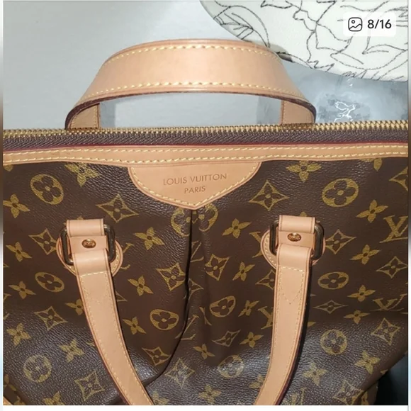 Louis Vuitton Palermo PM Monogram - Picture 5 of 16